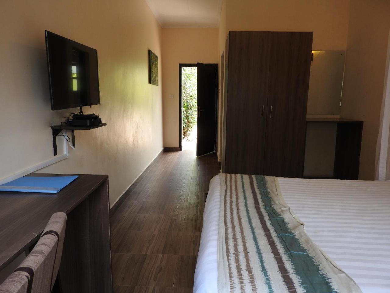 Magnolia Pine Bed & Breakfast Nairobi Bagian luar foto