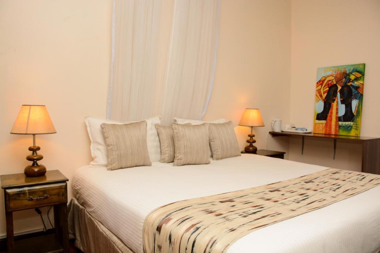 Magnolia Pine Bed & Breakfast Nairobi Bagian luar foto